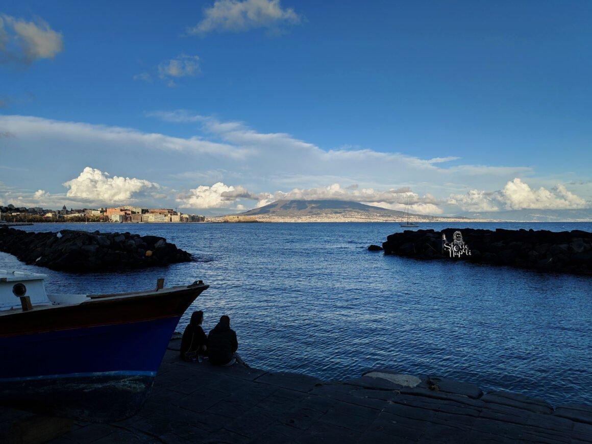 Die 20 schönsten Aussichten mit dem Vesuv in Neapel