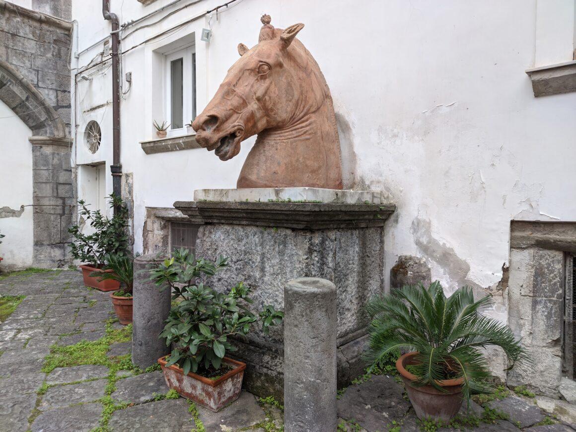 Testa del Cavallo Carafa