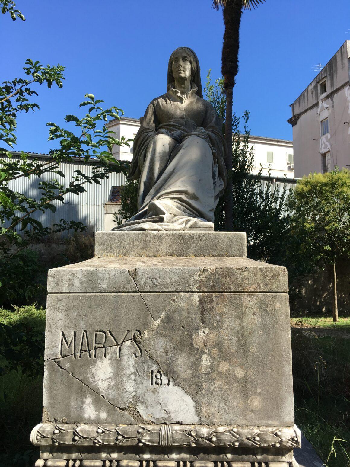 Tomba di Mary Somerville lapide