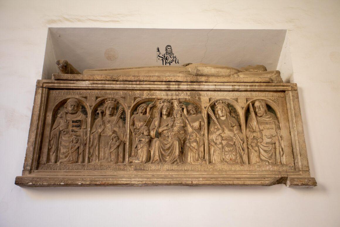tombe medievali di San Domenico Maggiore