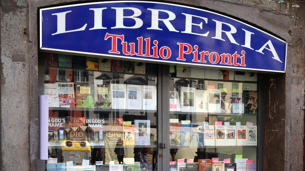 Napoli: le librerie storiche da non perdere